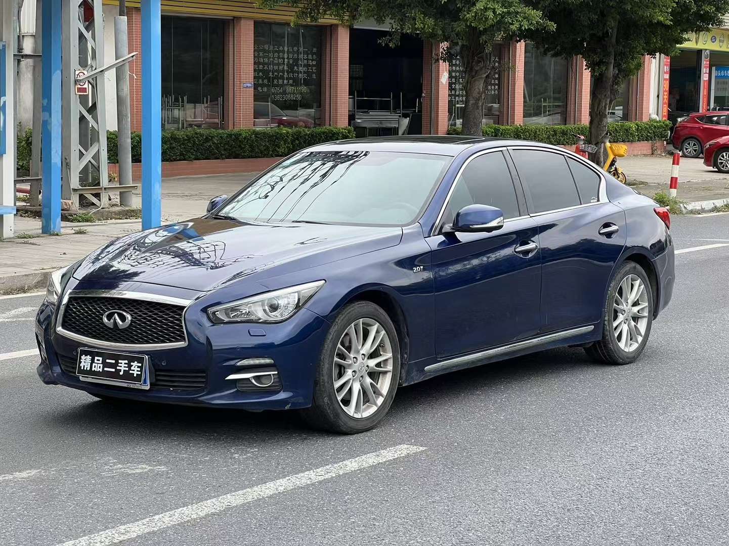 2016款 英菲尼迪Q50L 2.0T 悦享版图片
