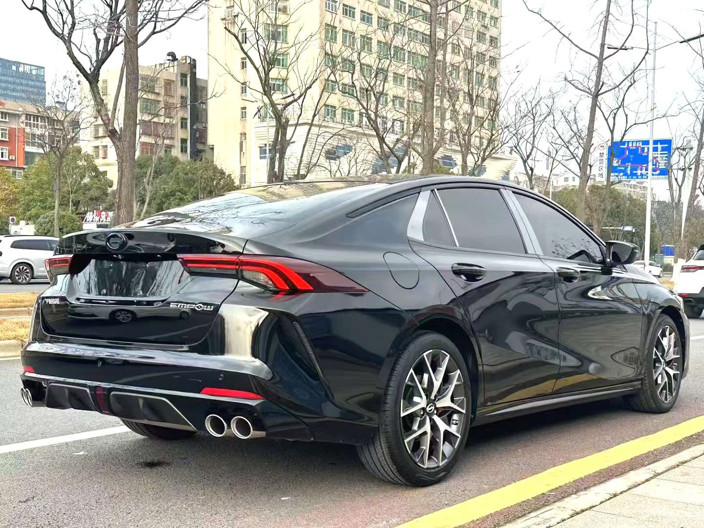 汽车详情